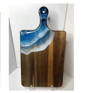 Tabla de Cortar Redonda de Madera y Resina en Forma de Corazón, Tabla de Cortar de Alta Calidad, Tabla para Servir Queso, Hecha a Mano, Duradera, Apta para Lavavajillas - Product Image 3