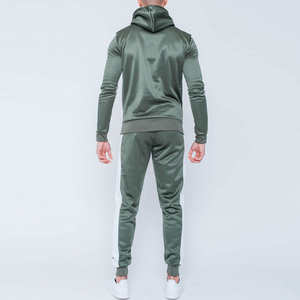 Ensemble de vêtements de sport unisexe - Respirant 100% coton Teint en pièce Pantalon de survêtement d'hiver à capuche Logo personnalisé Mode Grande taille Survêtement - Product Image 3