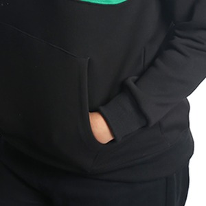 เสื้อฮู้ดดี้ผ้าฝ้าย 100% ระบายอากาศดี ดีไซน์ติดตราด้านหน้า สไตล์ลำลองสำหรับผู้หญิง เน้นความสบายในฤดูหนาว - Product Image 4