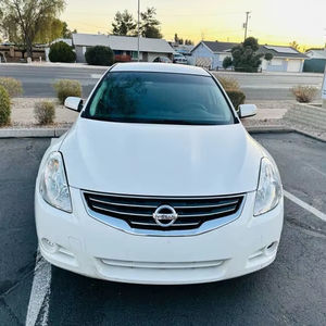 Nissan Altima LHD Usado del 2010 - Product Image 1