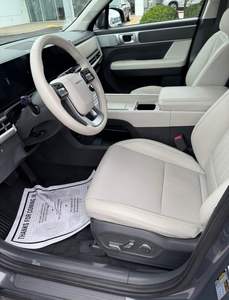 Hyundai Santa Fe SEL 2024 Usado en Buen Estado - Product Image 3