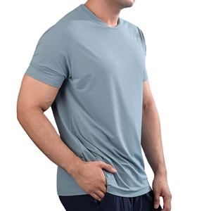 Camiseta Deportiva de Alta Calidad, Lisa, con Logotipo Personalizable, 220 g/m², Color Sólido, Elástica, Cuello Redondo, para Entrenamiento, Gimnasio y Fitness - Product Image 4