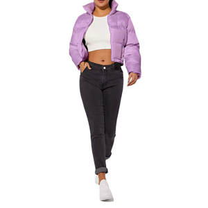 Chaqueta Acolchada Corta de Invierno para Mujer, Fabricación de Ropa Personalizada, Transpirable, Color Sólido, Teñido Liso - Product Image 3