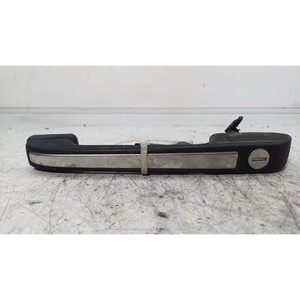 POIGNÉE EXTÉRIEURE AVANT DROITE VOLKSWAGEN Golf 2ème Série 191837206A JP (83>92) - Product Image 1