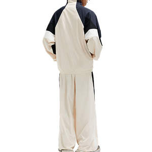 ชุดกีฬาสองชิ้นของผู้ชายชุดวอร์มผ้าไนลอนพิมพ์ลายมีซิปเสื้อกันลมสำหรับฤดูหนาว - Product Image 5