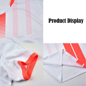 Uniforme de Fútbol Premium para Hombre |   Conjunto de Camiseta y Pantalones Cortos de Fútbol para Entrenamiento en Equipo para Adultos, con Franjas de Carreras Blancas y Naranjas - Product Image 2