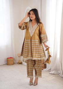 Designer Two Tone Line Tissue Fabric With Coding Embroidered And Mirror work Lace <b>Top</b> With Bottom And Embroidery Lace Work Batwa - Product Image 2