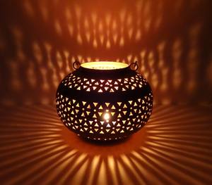 Antique Iron Handmade Candle Pillar Holder Stand Table <b>Top</b> Decor for Home Easter <b>Wedding</b> Grid Cutting Lantern Decorative <b>Wedding</b> - Product Image 4