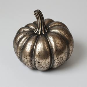 Bougeoir décoratif en aluminium citrouille, design sculpté vintage, fabriqué à la main pour enrichir la décoration d'Halloween - Product Image 2
