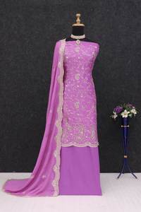 Spécial Mois de l'Eid : Ensemble Salwar Lehenga en Soie Banarasi Semi-Couture avec Bordure en Dentelle et Dupatta pour Femme – Idéal pour les Fêtes - Product Image 2