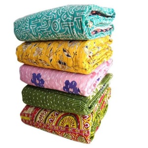 100% bio Vintage Kantha coton couette doux confortable 55*85 pouces fait à la main inde lin jette avec motif de caractère solide - Product Image 1