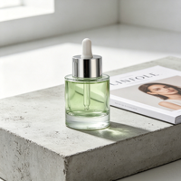 Vente en gros de flacons en verre pour huiles essentielles de 15 ml, 20 ml, 30 ml, 50 ml, impression personnalisée du logo et de la couleur disponible, ajustement universel pour les vaporisateurs