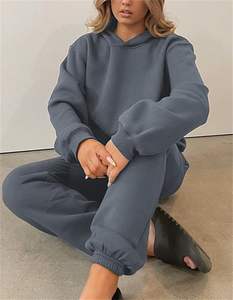 Chándal de gran tamaño para mujer, chándal de talla grande para mujer, ligero, transpirable, de secado rápido, estampado de logotipo personalizado - Product Image 5