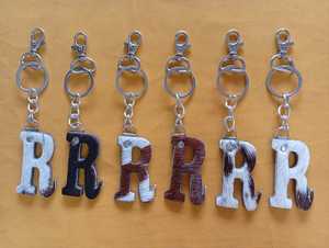 Ensembles de porte-clés initiaux en cuir de vachette, pantalon en cuir synthétique, sac à lettres en fausse fourrure, pendentif de voiture, accessoires vestimentaires sportifs toutes saisons - Product Image 6