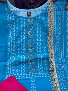 Alta demanda Pure Softy Chinon Dress Material para damas Tela cómoda y elegante para mujeres Disponible para precio de exportación - Product Image 5