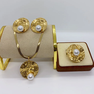 Classic Butterfly Shaped Stainless Steel Set for Women Electroplated Finish <b>Fan</b> Shape Earrings Rings Necklace-for Weddings - Product Image 2