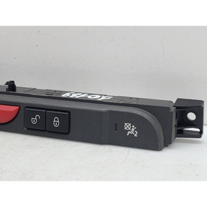 ESP LAND ROVER Discovery Series IV YUL500400WUX ชุดปิดประตูและปุ่มกด (10>) - Product Image 3