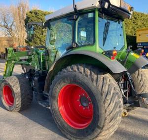 Fendt 211 Tracteur à chargeur électrique utilisé 110hp 140hp Machine agricole Composants de la pompe à noyau et de l'engrenage - Product Image 1