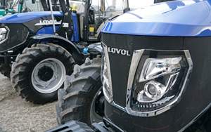 Tracteur Lovol 504 50 CV 4x4 Diesel Puissant Bonne Qualité Abordable Tracteurs Lovol 904 à Vendre - Product Image 5