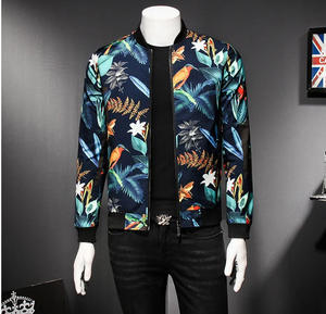 Último diseñador elegante impreso personalizado bordado PU cuero bombardero chaqueta hombres cuero Varsity chaqueta elegante Softshell chaquetas - Product Image 4