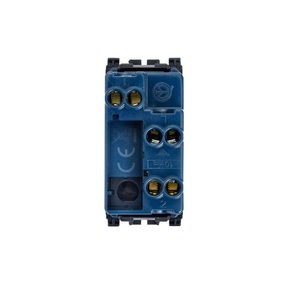 Vimar Manual Switch 1 Channel 8 A 250V Plastic Durable <b>Dimmers</b> - Product Image 3