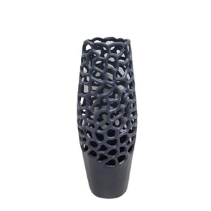 <b>Glass</b> & Crystal Flower <b>Vase</b> Two Tone Blue & Pink <b>Colour</b> Modern Style <b>Glass</b> <b>Vase</b> and Crystal <b>Vase</b> for Tabletop - Product Image 3