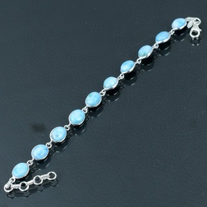 Plata de Ley 925 de la mejor calidad, regalo de compromiso hecho a mano, pulsera giratoria de piedras preciosas Larimar, joyería chapada en oro, creación de Jessica - Product Image 2