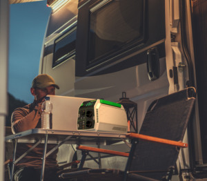 Portable Power Station Outdoor <b>Solar</b> Energy Battery Storage High-Efficiency 2000W Backup Power - Product Image 5