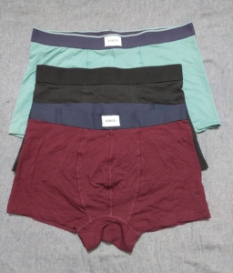 กางเกงบ็อกเซอร์ผู้ชาย ผ้าโพลีเอสเตอร์คุณภาพพรีเมียม ลายพิมพ์ทันสมัย เนื้อผ้านุ่ม ระบายอากาศดี เอวยางยืดระดับกลาง เหมาะสำหรับใส่ในชีวิตประจำวัน - Product Image 1