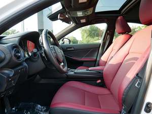 Lexus IS 350 F Sport Design AWD essence 2024 neuf/d'occasion, sièges en cuir, caméra arrière, ACC - Product Image 4