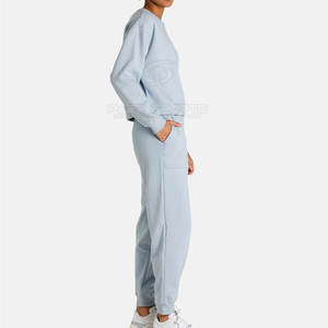 Utilisation à l'extérieur Tissu doux femmes survêtements prix de gros dernière conception femmes survêtements - Product Image 2