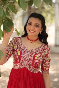 เสื้อผ้าแบบลำลองสำหรับผู้ใหญ่ชาวปากีสถานแบบอินเดียชุดยาวแบบชาวจอร์เจียแท้ปักลายเพชรหินประดับเพชรสำหรับงานแต่งงาน salwar dupatta - Product Image 4