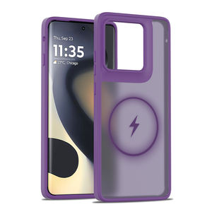 Edge 2025 Carga magnética Antidrop Case Precio de fábrica Skin-Feel Colorful Translúcido Mate Funda para teléfono móvil a prueba de golpes - Product Image 1