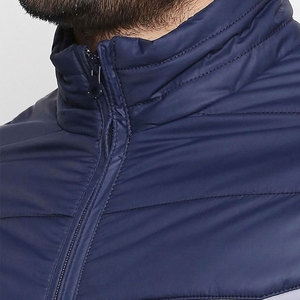Chaqueta acolchada para hombre más vendida, hecha a medida con cuello con capucha para invierno, último diseño a precio barato - Product Image 6