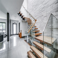 Escalier droit en chêne massif blanc pour villa moderne, avec rampe en verre trempé, pour appartement