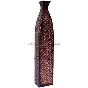 Vase en métal personnalisé bicolore couleur marron et argent avec conception de ligne horizontale en forme de bouteille pour la décoration intérieure et l'affichage floral - Product Image 3
