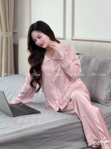 French Silk Pajamas for Pregnant Women B699 Cool Printed Pattern Ruffled Collar Soft Breathable Maternity Clothing Wholesale - Product Image 5