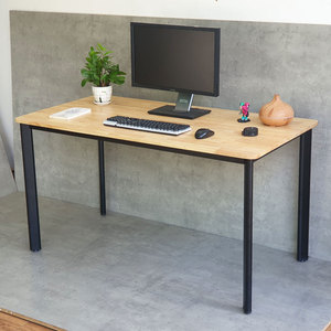 Escritorio Ovalado Minimalista Concept HBOV005 de 140x70cm en Madera Melamina con Patas de Hierro Ensambladas y Goma para Dormitorio u Oficina - Product Image 5