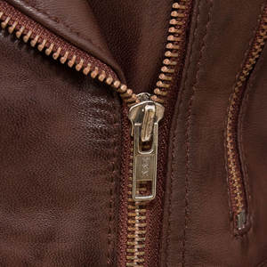 Chaqueta de Cuero para Mujer de Alta Calidad, Color Sólido, Transpirable, Impermeable, Ecológica, con Cuello Alto - Product Image 4