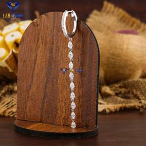 2.652 TDW Pendiente de diamante de corte brillante redondo y pera 18K Oro blanco Labgrown Diamond Hpht/Cvd Diamond LabStone - Product Image 3