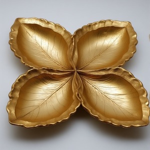 Serveur de fruits secs en aluminium de qualité supérieure avec trois compartiments de feuilles connectés en finition or antique conçu pour la décoration - Product Image 5