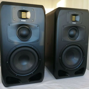 Monitor de estudio vertical ADAM Audio S3V Premium con woofer de 9 pulgadas, sistema de monitoreo profesional, altavoz de estudio ADAM S3V - Product Image 1