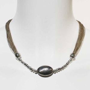 Peso ligero Mujer Look atractivo Metal y algodón Lujo Hecho a mano Metal Fancy Necklace Fancy Wedding Gift X Mas - Product Image 1