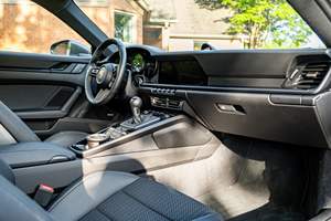 2024มือสอง911 Carrera T Coupe ~ 2,600ไมล์, คู่มือ7สปีด, ภายนอกชอล์ก, ไม่มีการแก้ไข - Product Image 4