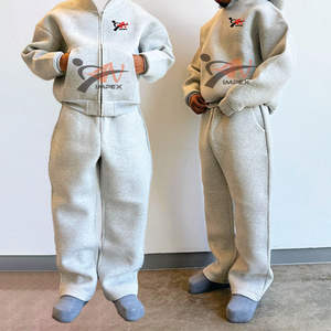 Fabricant de vêtements sur mesure, ensemble de survêtement avec sweat-shirt à fermeture éclair et pantalon de survêtement ample et lourd, design vierge, survêtement pour hommes - Product Image 1