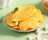OEM Vietnam leverancier van zoete, zachte gedroogde mango's, aanbiedt premium kwaliteit vacuüm verpakte snacks voor supermarkten en voedingsretailmerken.