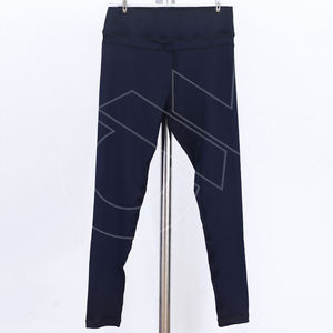 Leggings de fitness serrés en polyester/coton de style streetwear antibactérien et respirant pour femmes - Product Image 4