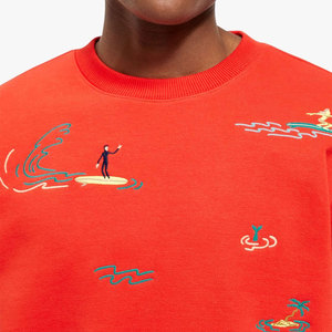 Sudadera Personalizada Lisa con Cuello Redondo en Color Rojo, Sudadera con Logotipo Térmico Personalizado para Hombre - Product Image 4