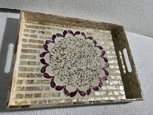 Plateau de service à motif Floral en nacre fait à la main, Rectangle vietnamien - Product Image 5