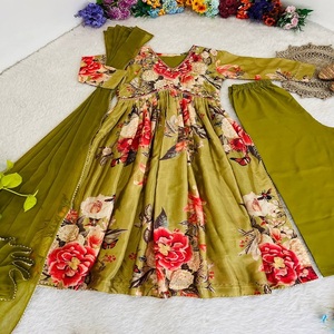 Dernier Designer Chinon Soie Imprimé Travail Anarkali Kurti Set Par FabZone - Product Image 4